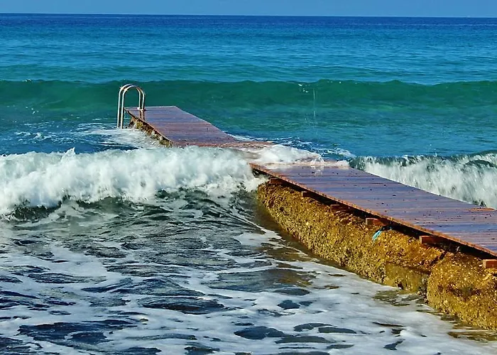 Ξενοδοχείο Tinos Beach Hotel