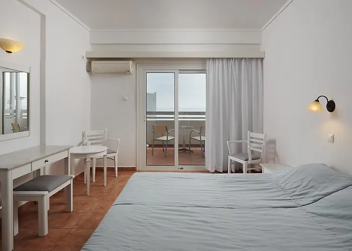 Ξενοδοχείο Tinos Beach Hotel