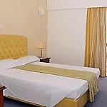 Tinos Beach Hotel Hotell 5*