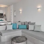 Tinos Beach Hotel