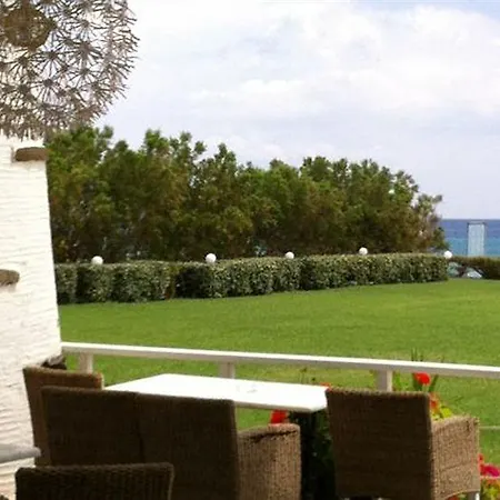Tinos Beach Hotel Otel