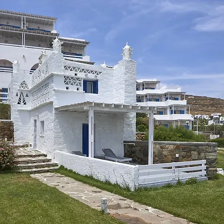 Tinos Beach Hotel 4*