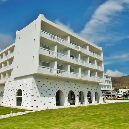 Tinos Beach By Icon Blue 5* Tínos