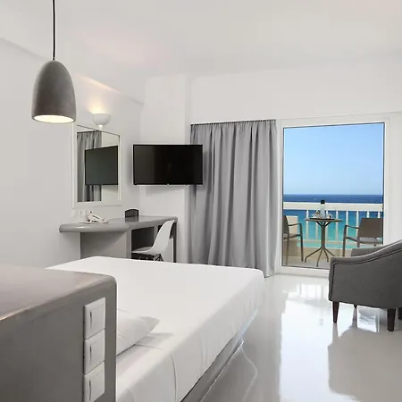 Tinos Beach By Icon Blue 5* Tínos