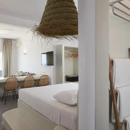 Tinos Beach Hotel Hotell 4*