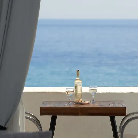 Tinos Beach Hotel Hotel 4*